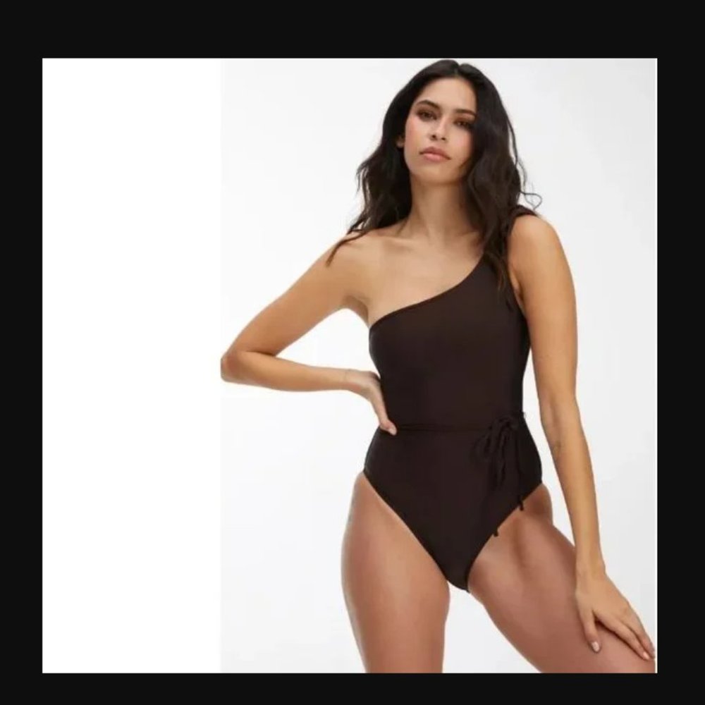 Good American NWT NEW Small Size 1 Black Shine One-Shoulder One-Piece Swimsuit - Picture 1 of 6